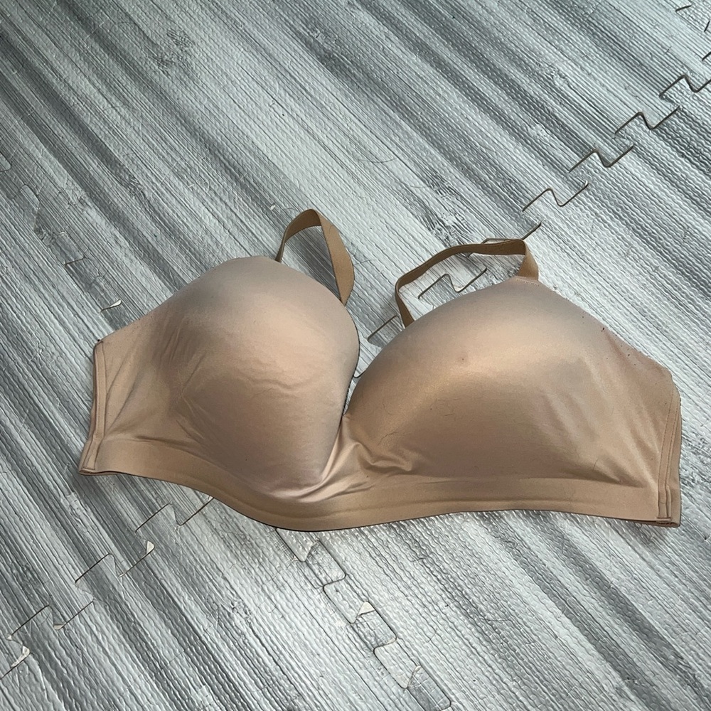 2 Soma Enbliss wireless 40ddd bras